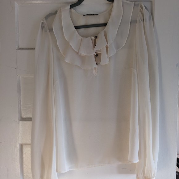 cream blouse - Picture 1 of 6